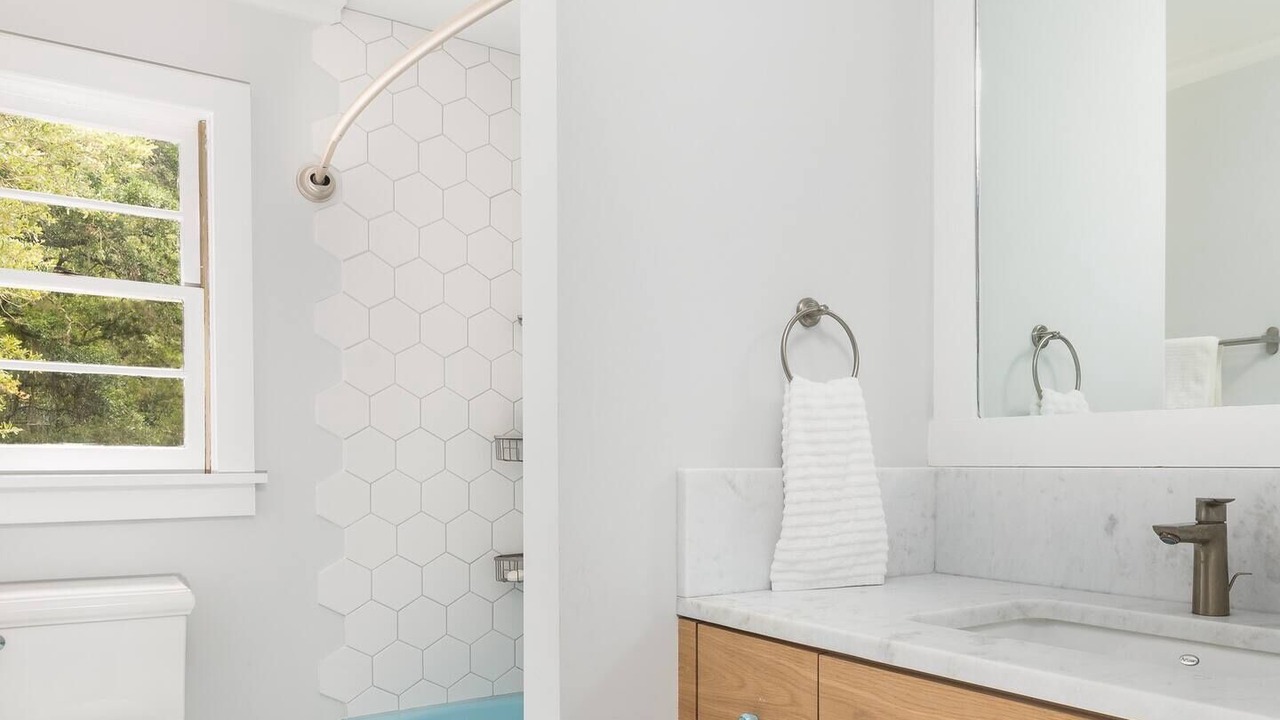 Photo of Bathroom in Edisto Island