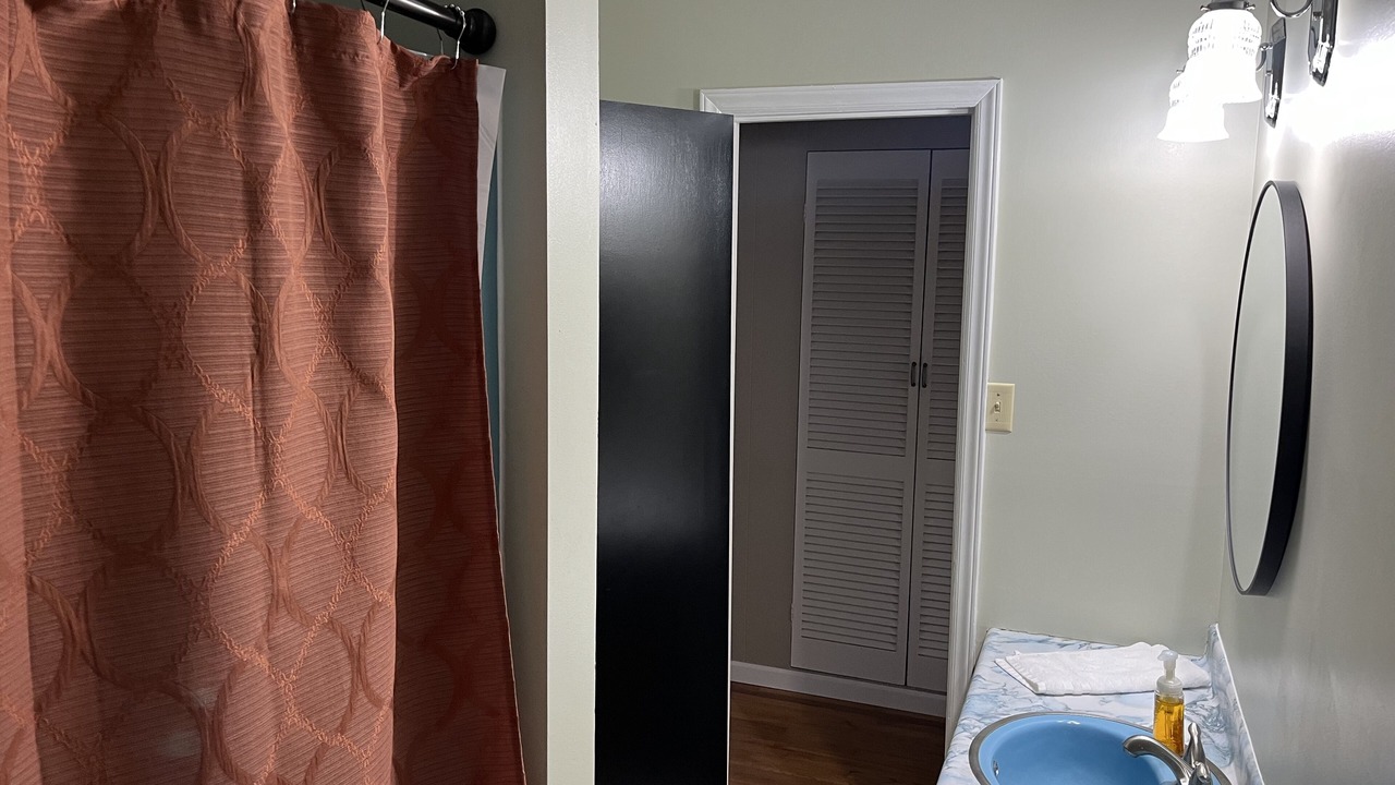Photo of Bathroom in Tignall