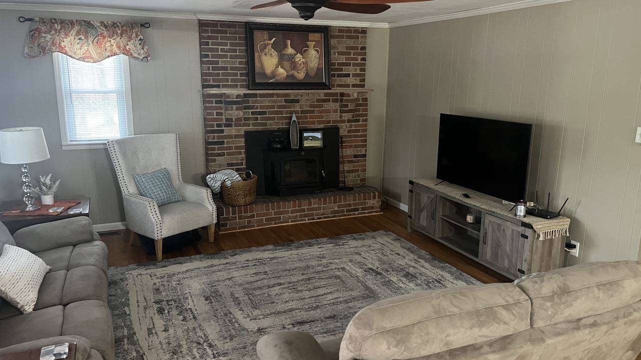 Photo of Livingroom in Tignall