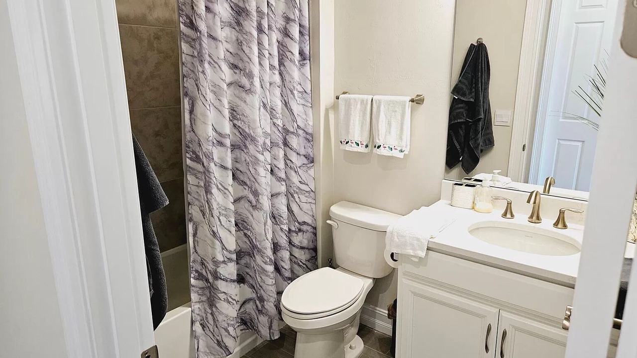 Photo of Bathroom in Naples