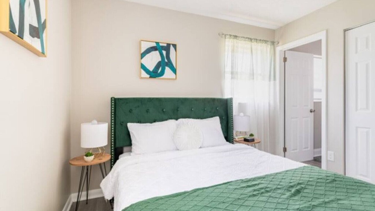 Photo of Bedroom in Westside