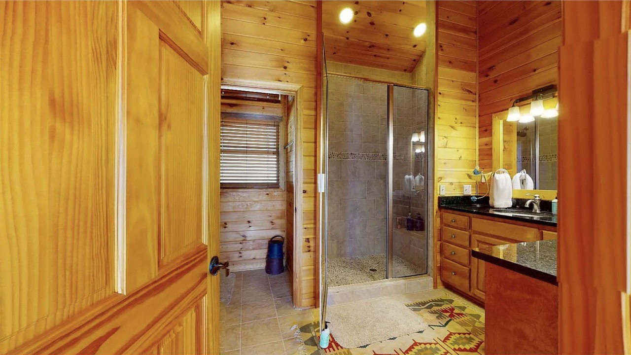 Photo of Bathroom in Topton