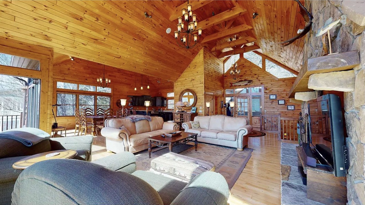 Photo of Livingroom in Topton