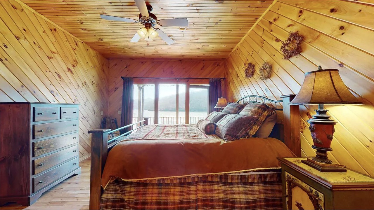 Photo of Bedroom in Topton