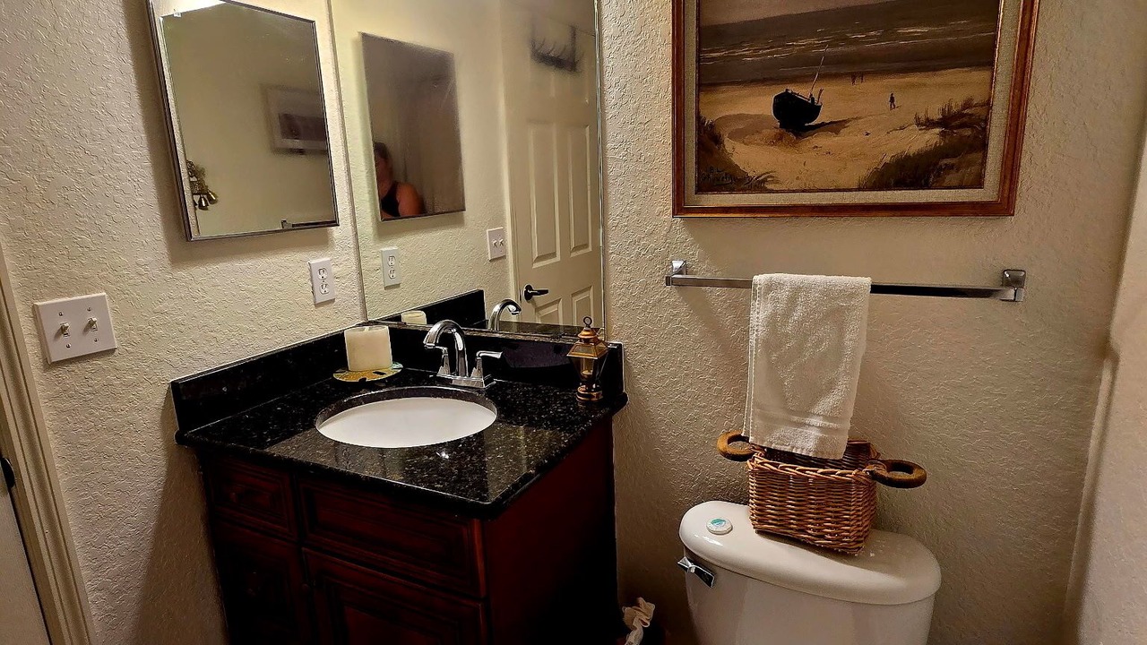 Photo of Bathroom in Veranda Palms