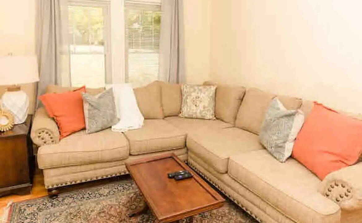 Photo of Livingroom in Gainesville