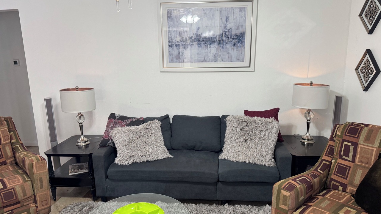 Photo of Livingroom in Riverview