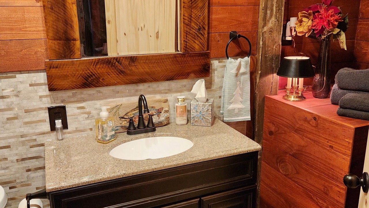 Photo of Bathroom in Ellabell