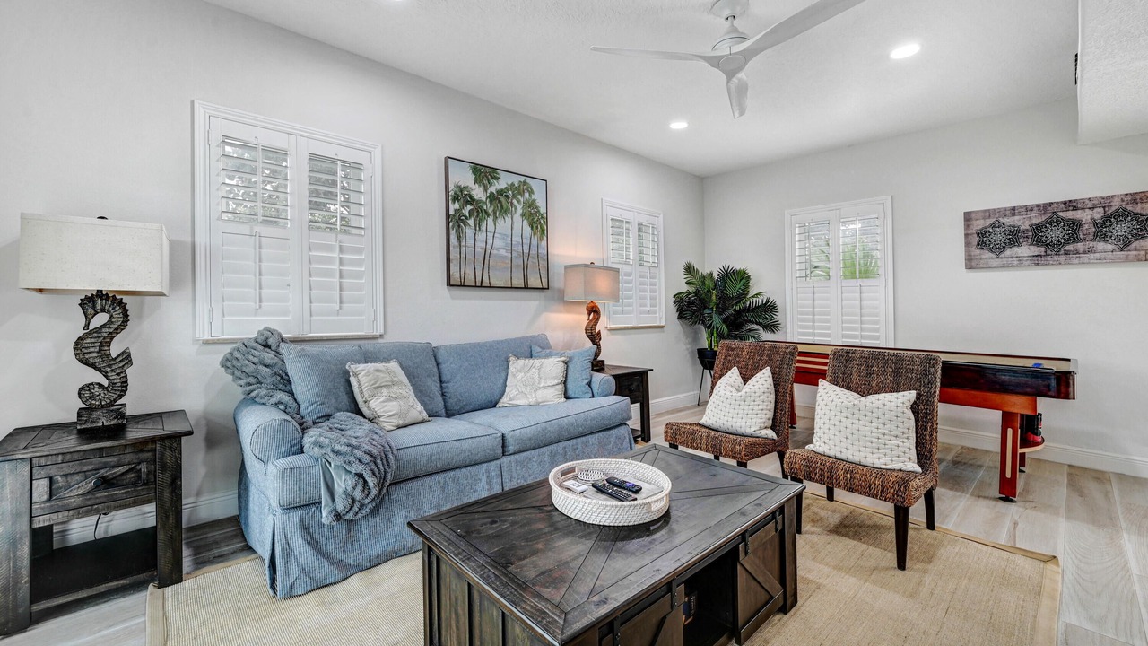 Photo of Bedroom in Sunnyland Beach
