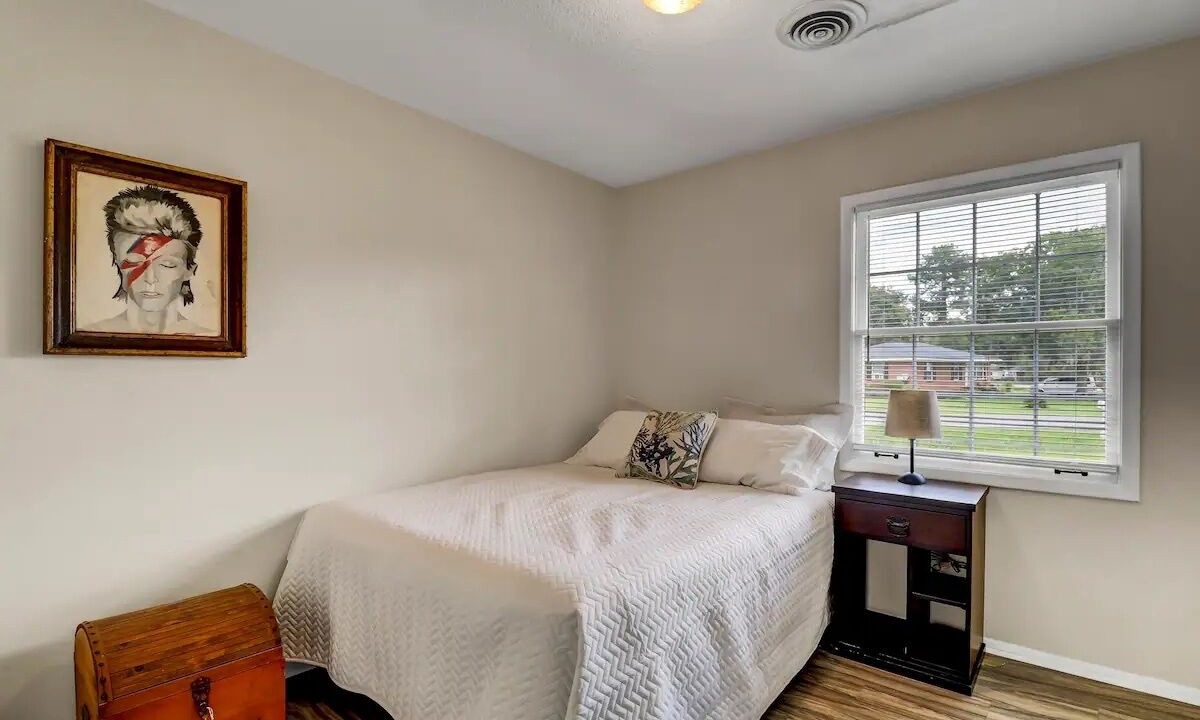 Photo of Bedroom in Goose Creek