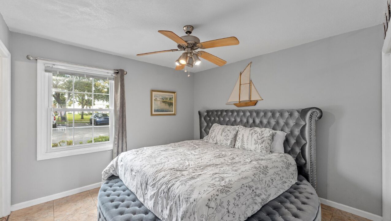 Photo of Bedroom in Coquina Key