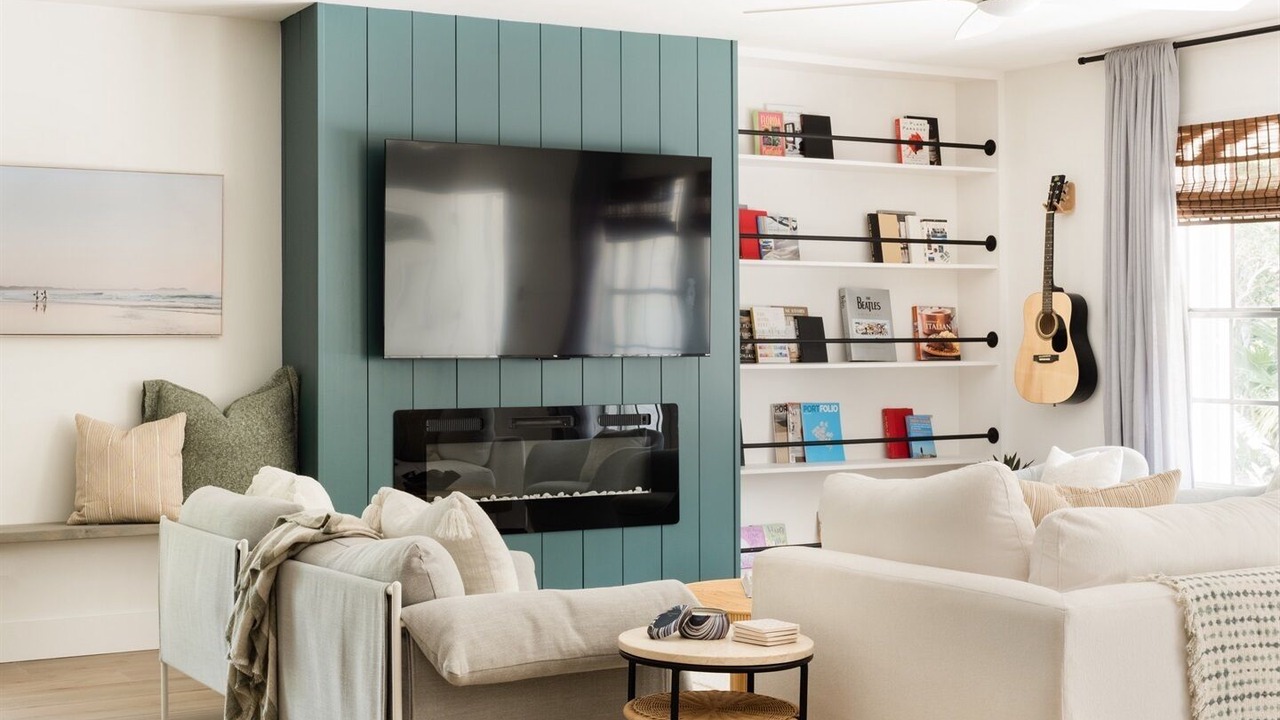 Photo of Livingroom in Central Beach