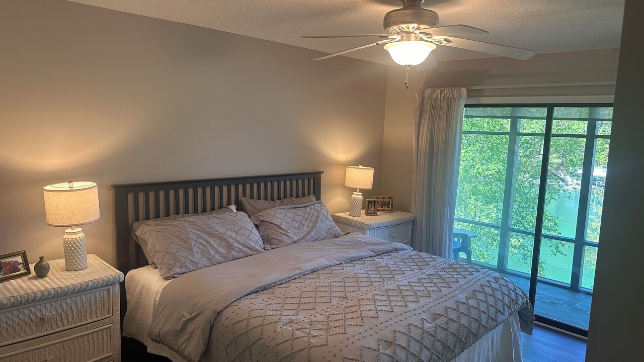Photo of Bedroom in Normandy Shores