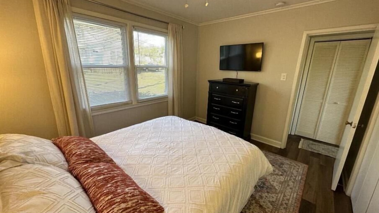 Photo of Bedroom in Southwest Raleigh