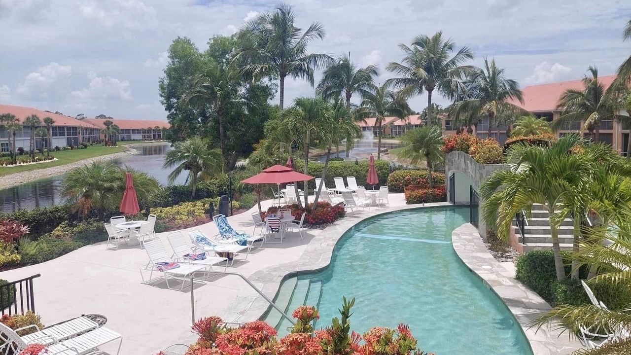 Photo of Outdoor in Naples