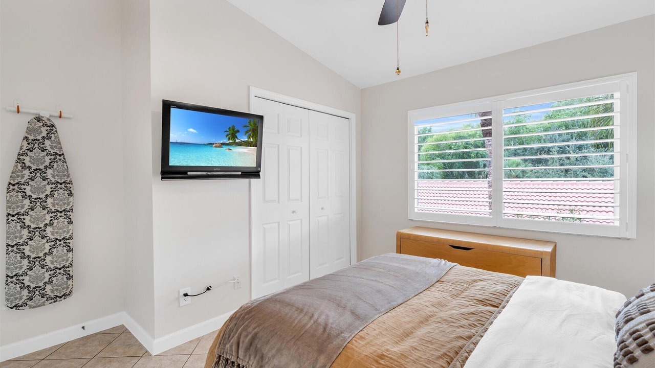 Photo of Bedroom in Naples