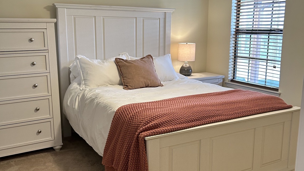Photo of Bedroom in Six Mile