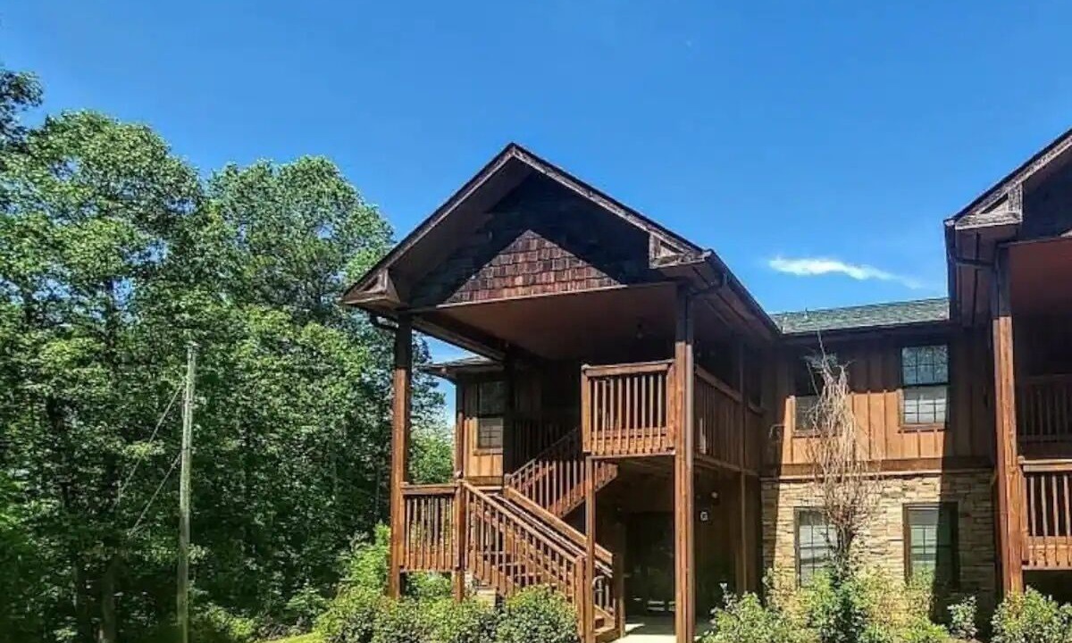 Photo of Outdoor in Six Mile