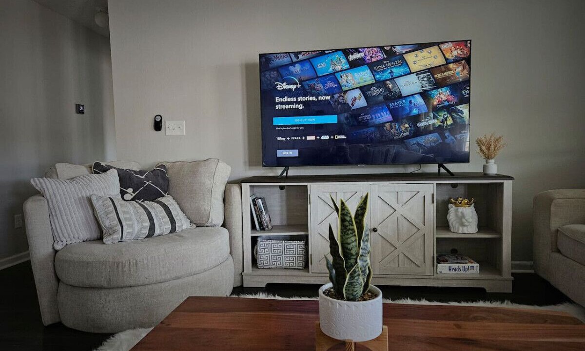 Photo of Livingroom in Jacksonville