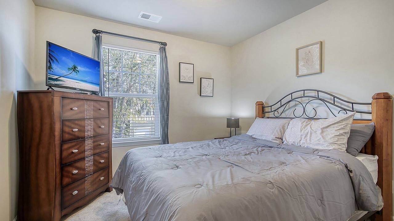 Photo of Bedroom in North Charleston