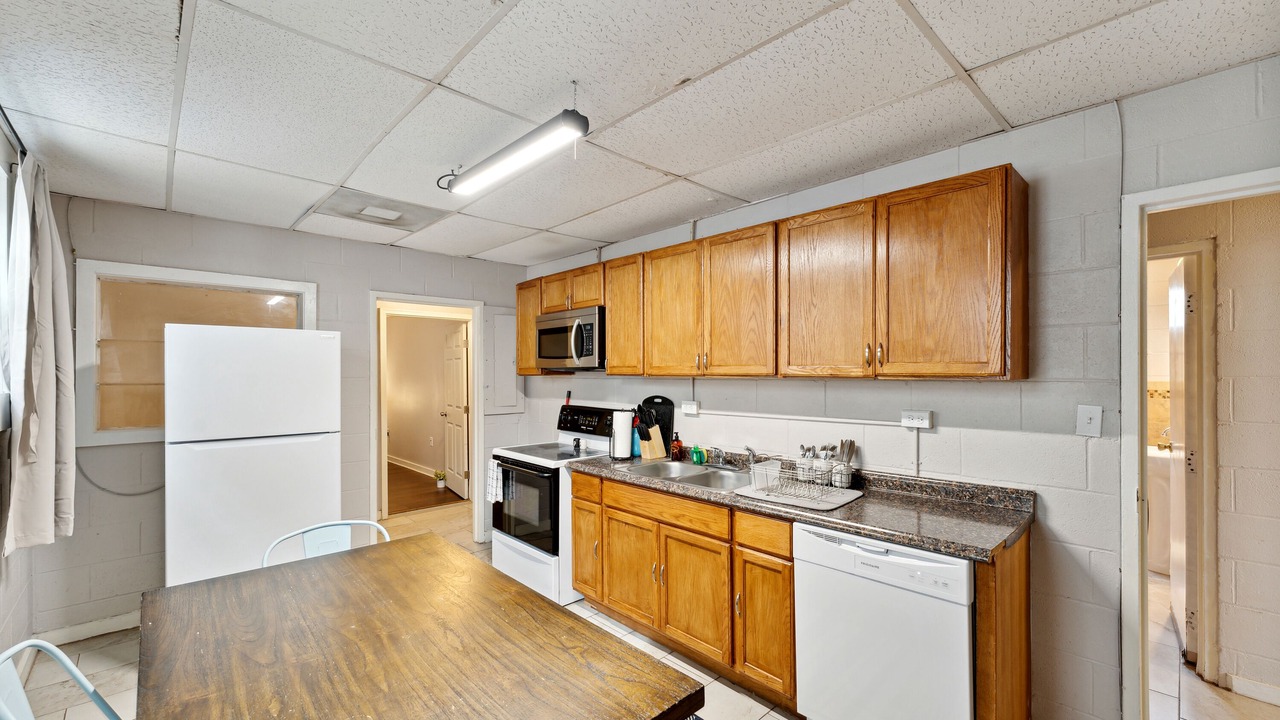 Photo of Kitchen in Savannah Victorian District