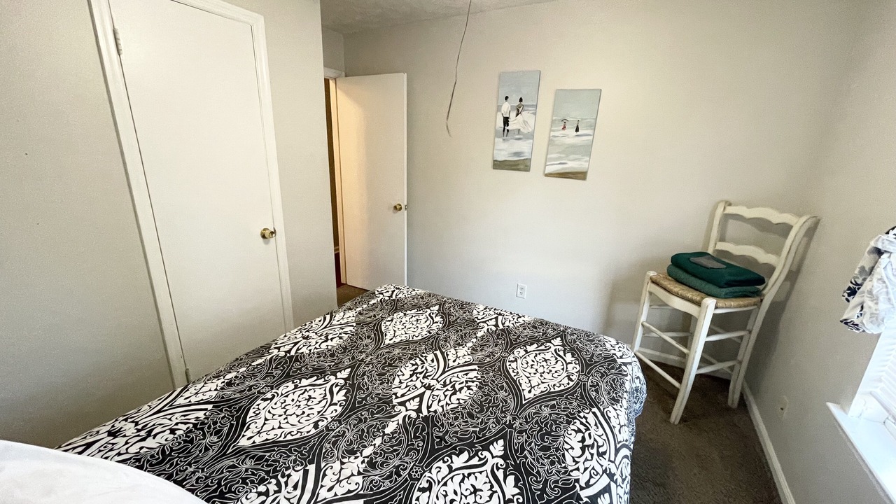 Photo of Bedroom in Whitemarsh Island