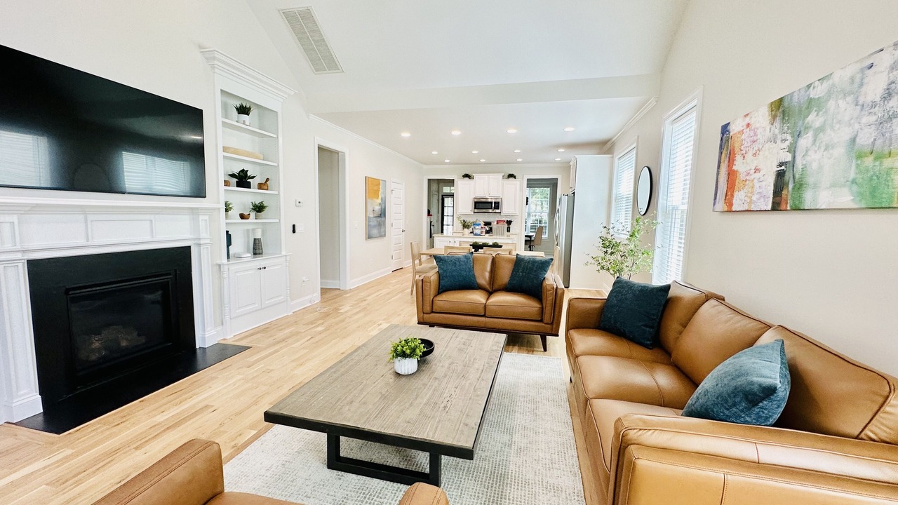 Photo of Livingroom in Apex