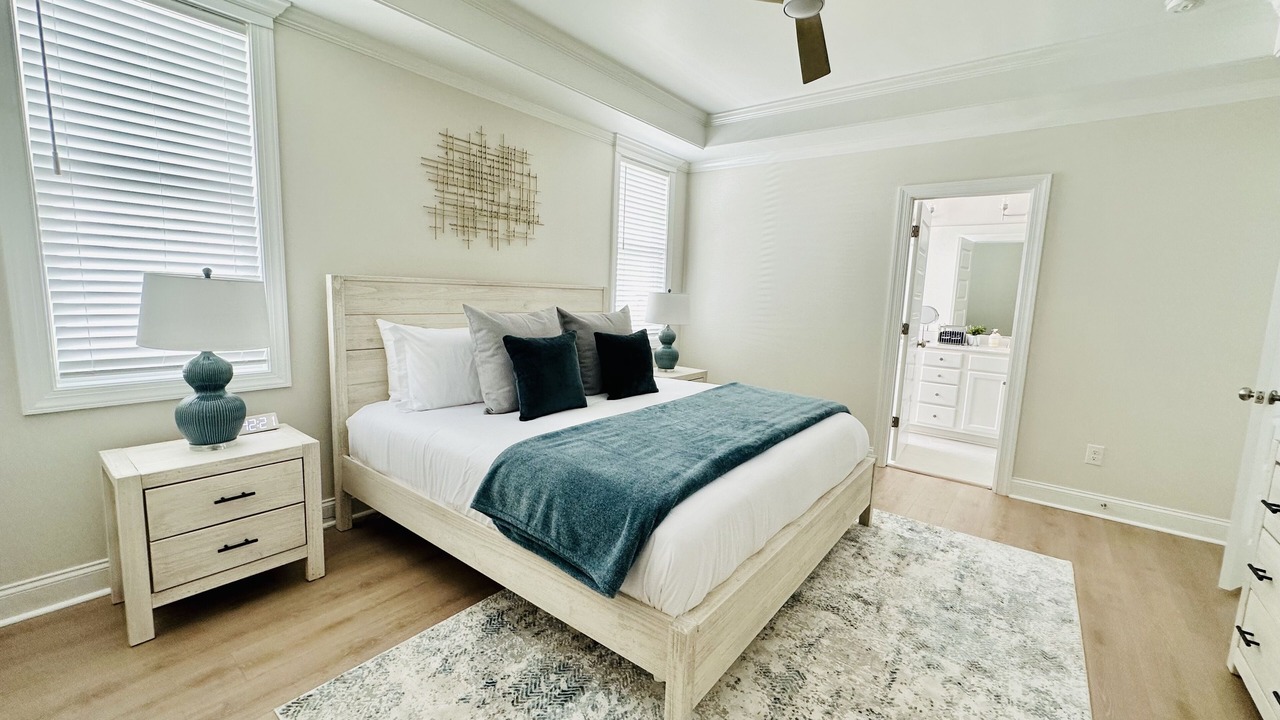Photo of Bedroom in Apex