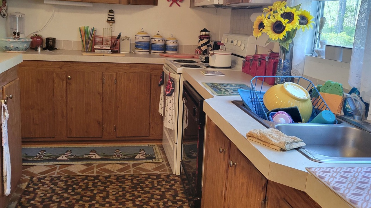 Photo of Kitchen in Folkston