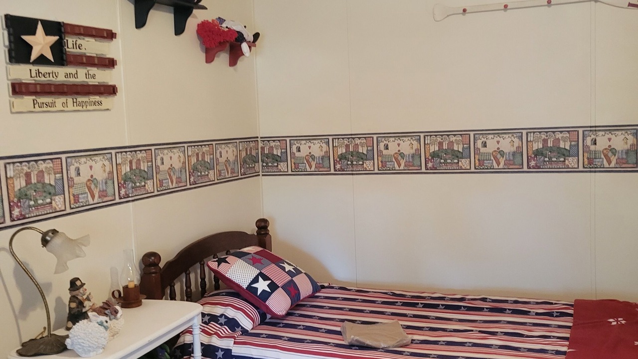 Photo of Bedroom in Folkston