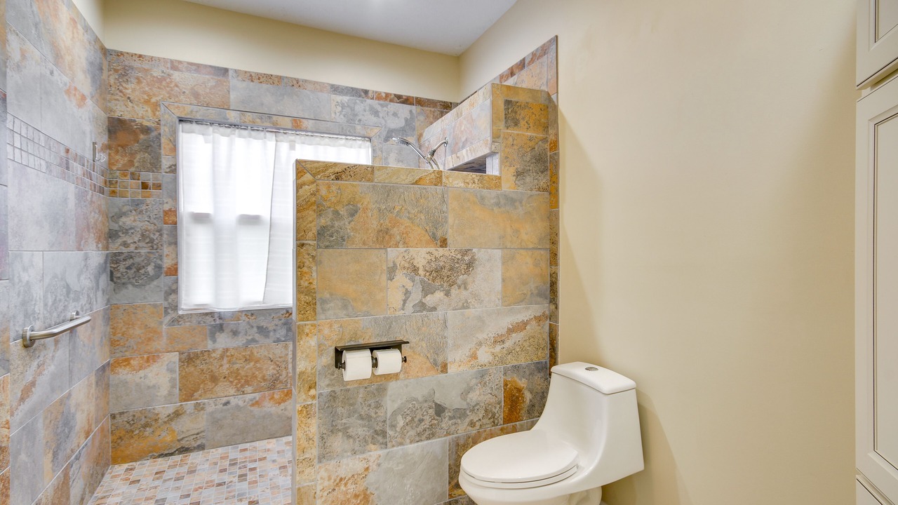 Photo of Bathroom in McCormick