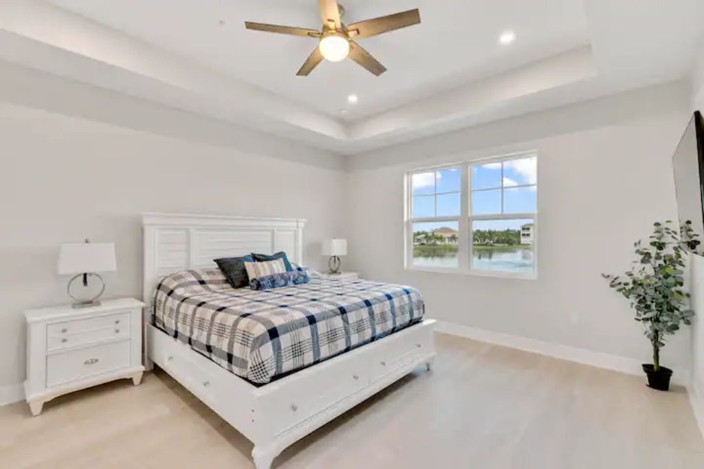 Photo of Bedroom in Naples
