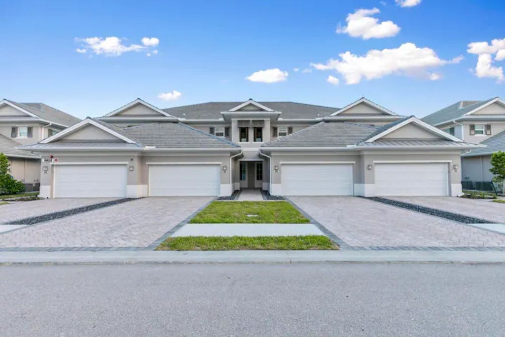 Photo of Outdoor in Naples