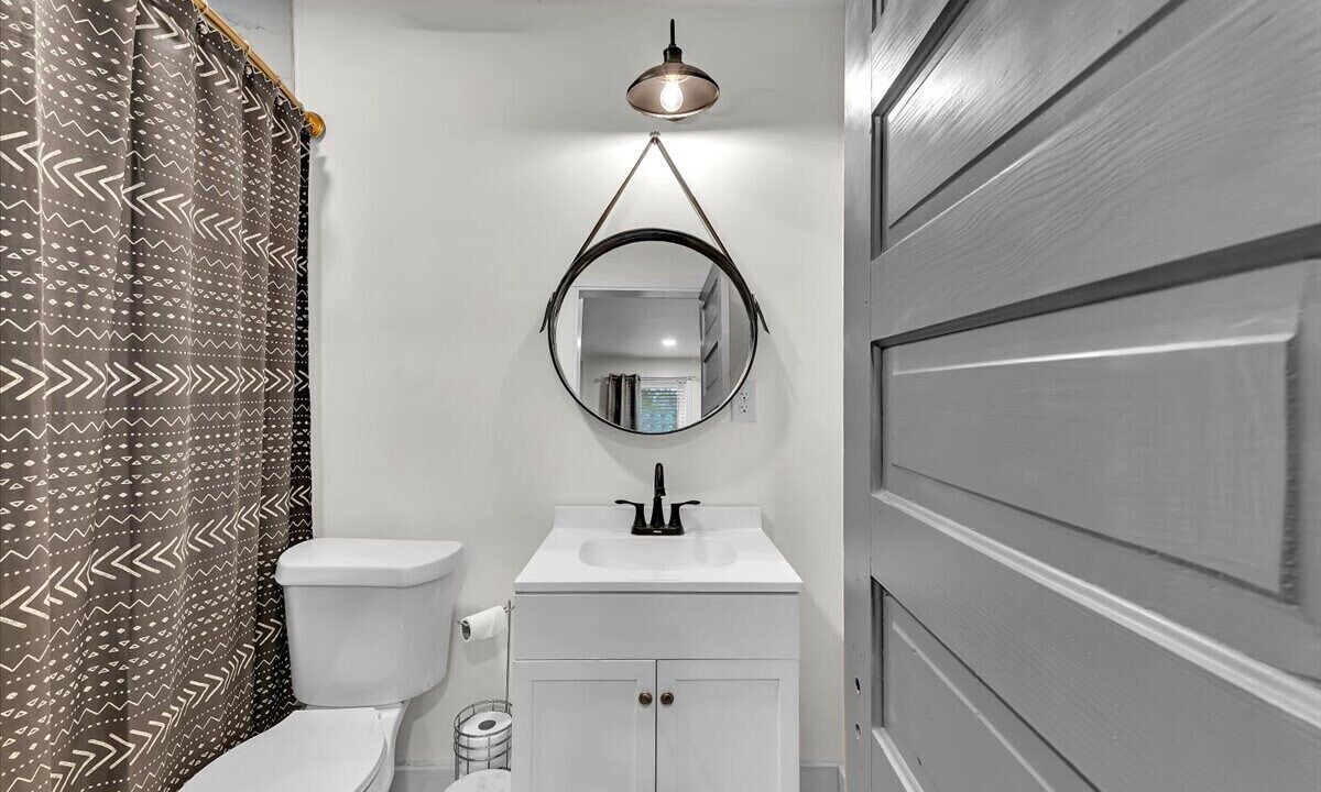 Photo of Bathroom in Summerville