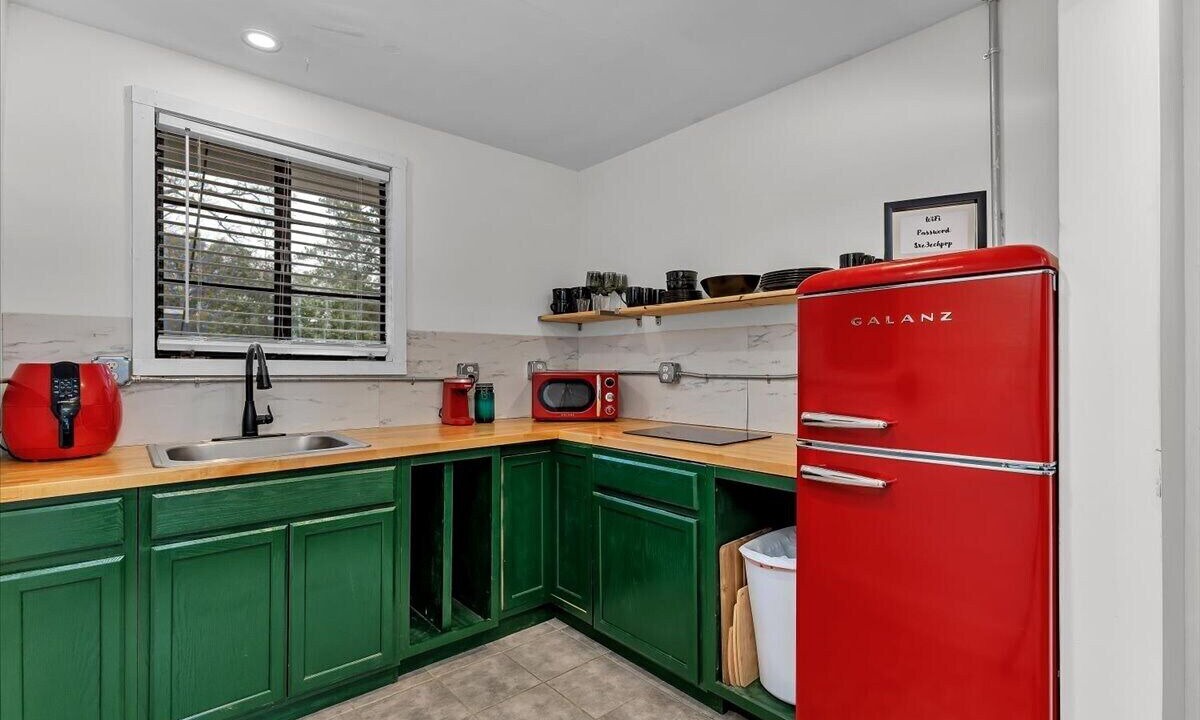 Photo of Kitchen in Summerville