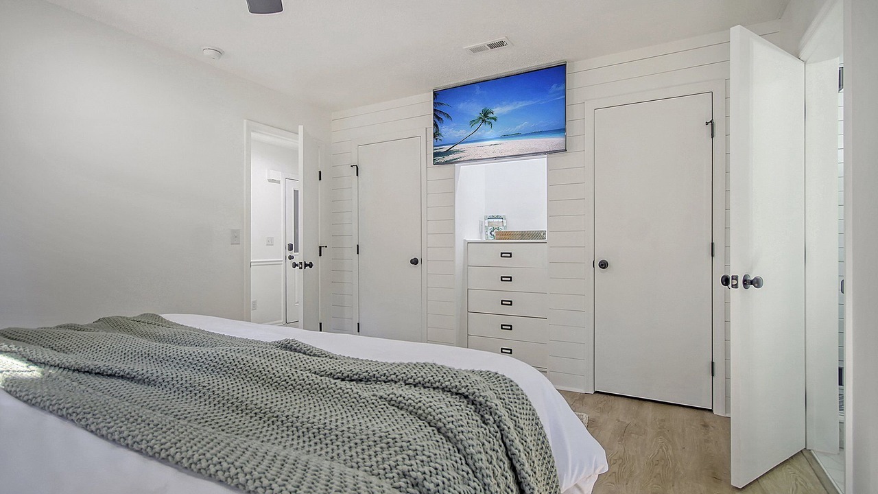 Photo of Bedroom in Ocean Ridge