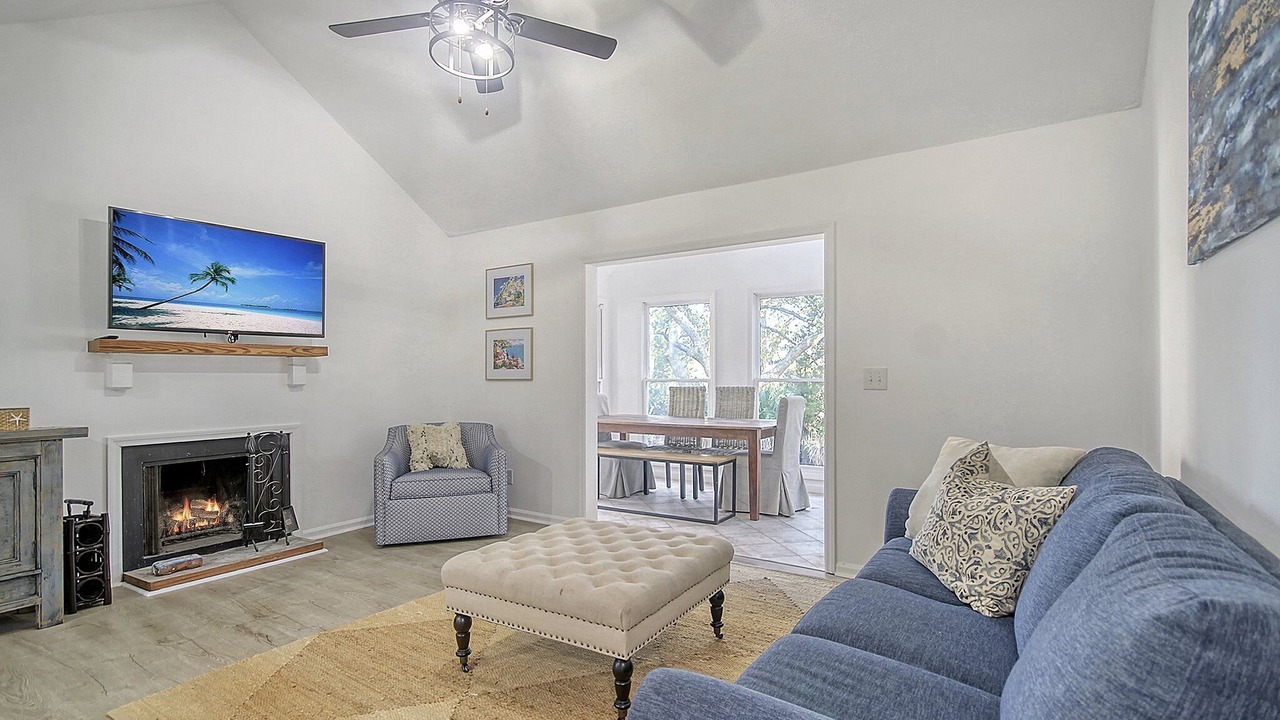 Photo of Livingroom in Ocean Ridge