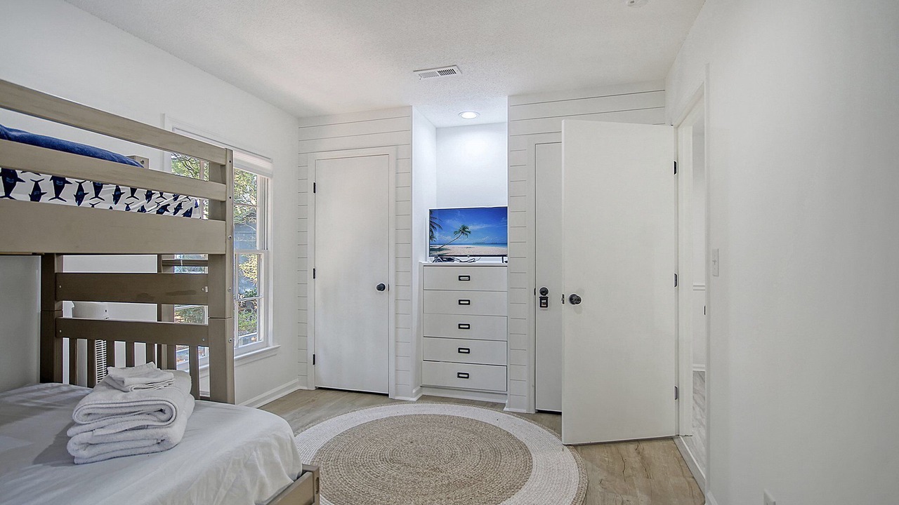 Photo of Bedroom in Ocean Ridge