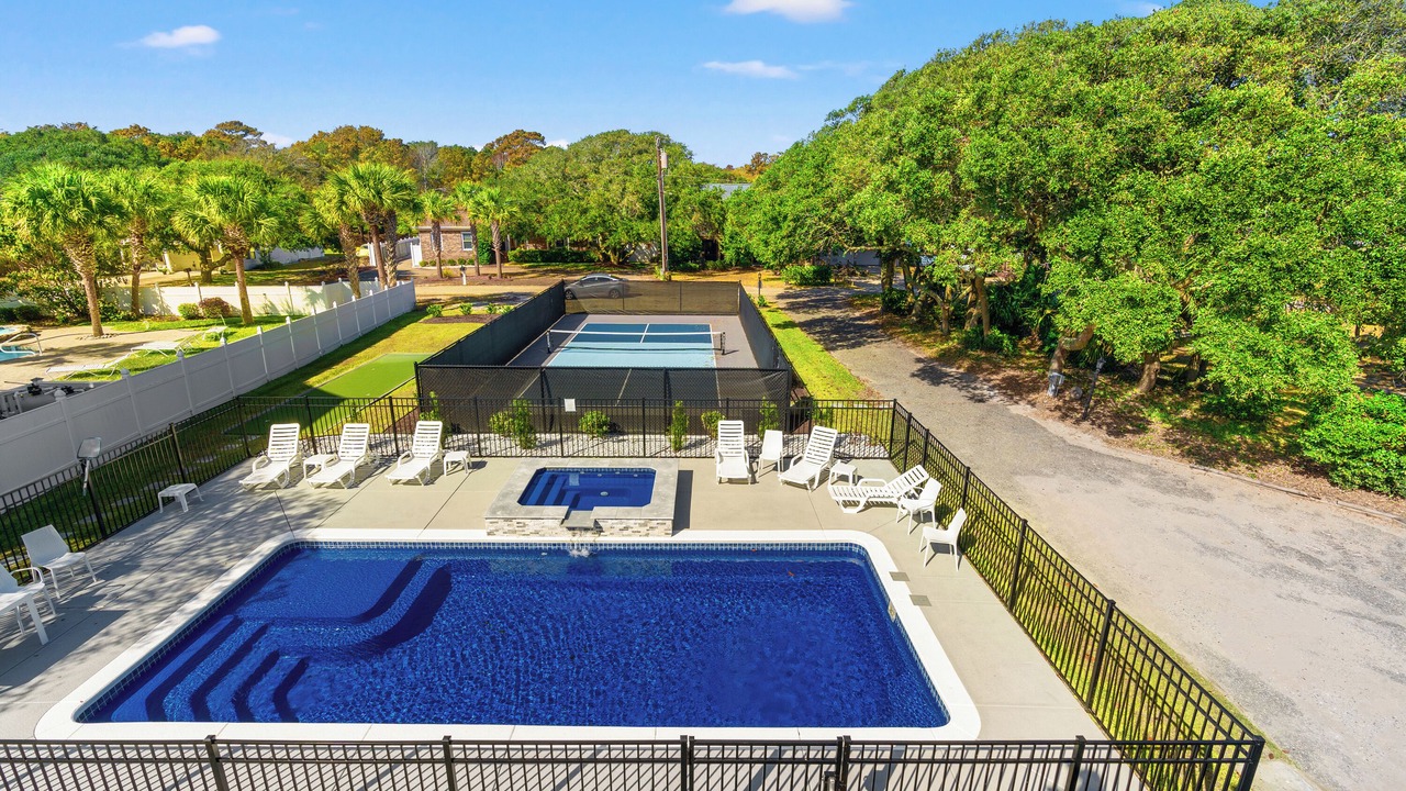 Photo of Outdoor in Long Bay Estates