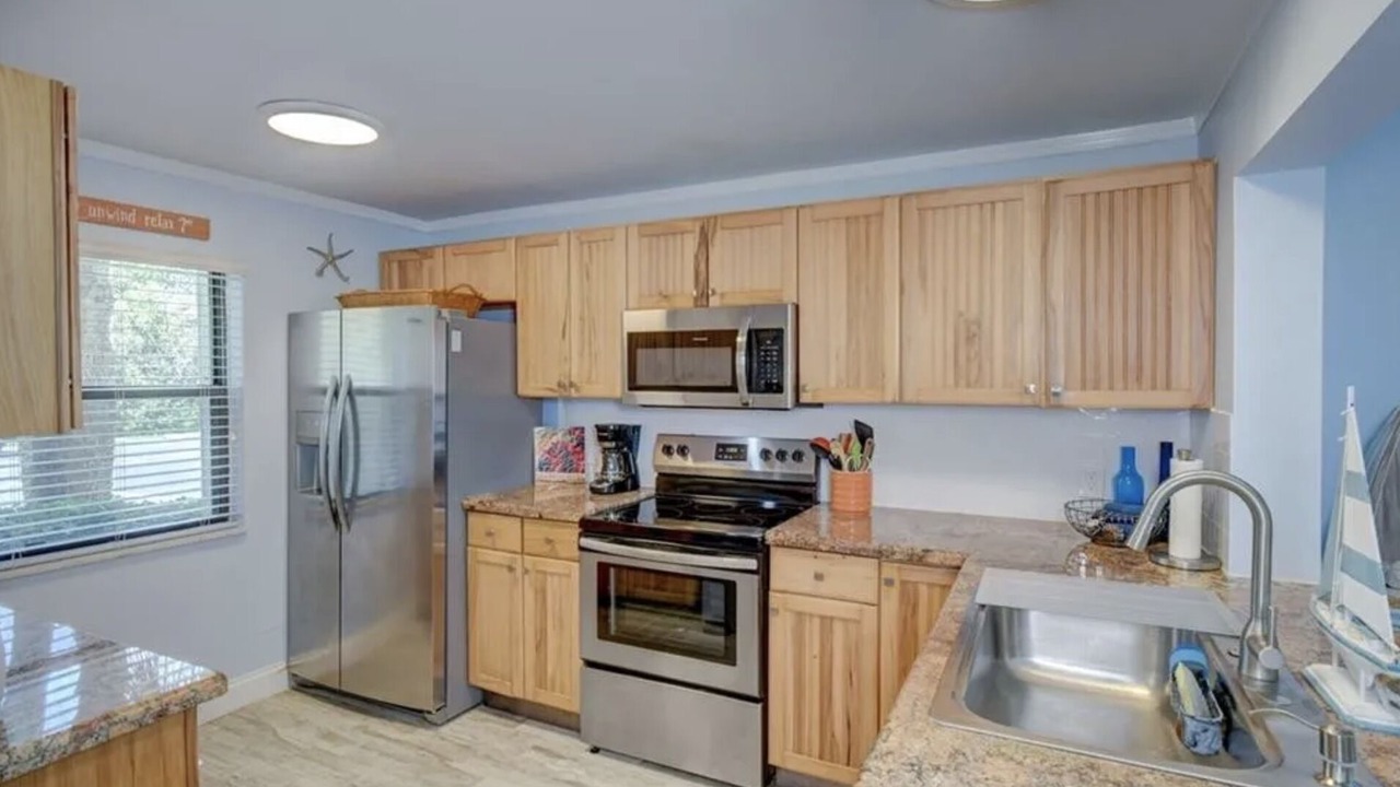 Photo of Kitchen in Hutchinson Island South
