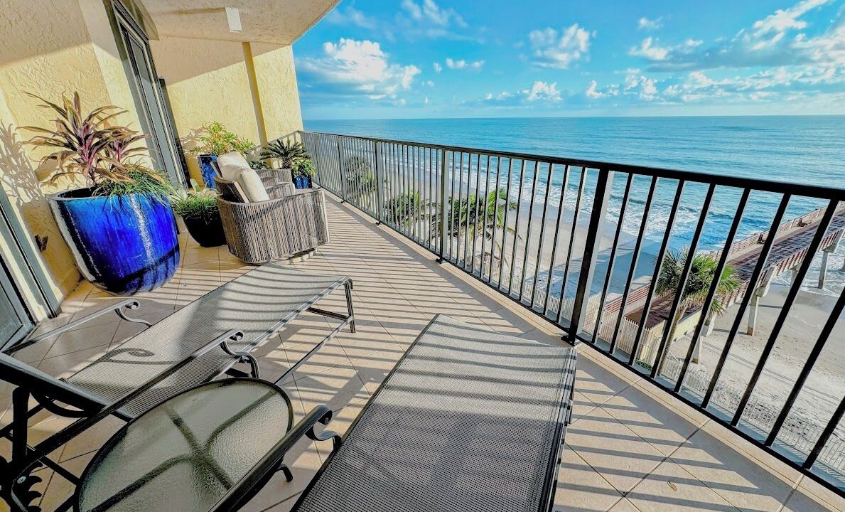 Photo of Patio Balcony in Central Beach