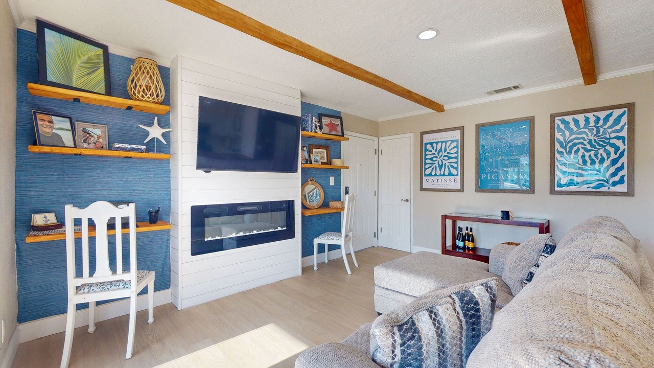Photo of Livingroom in Coquina Key