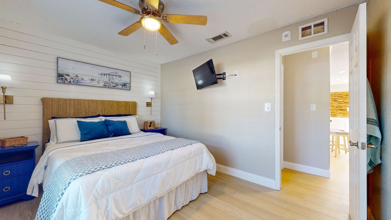 Photo of Bedroom in Coquina Key