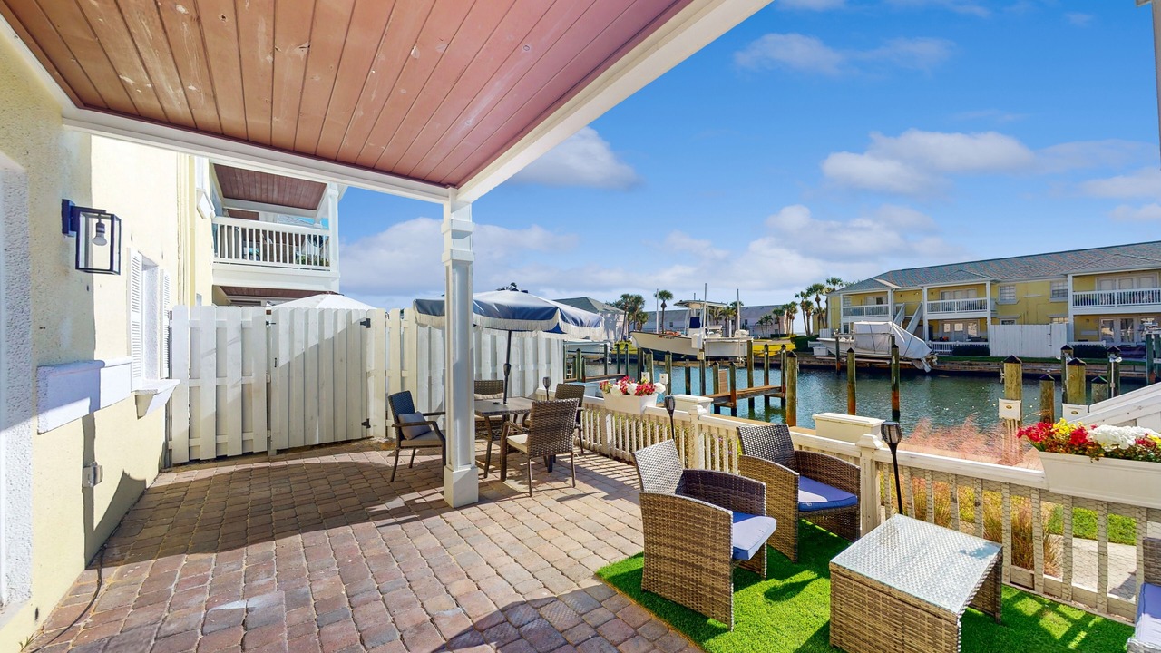 Photo of Patio Balcony in Coquina Key