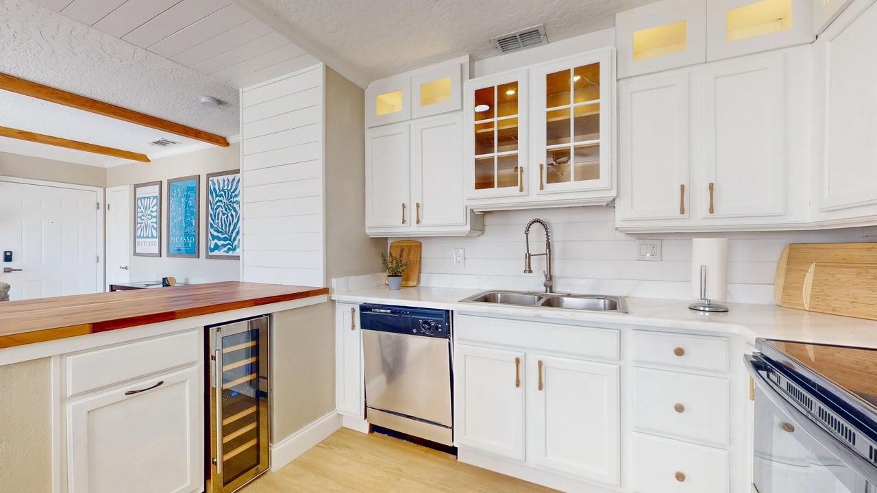 Photo of Kitchen in Coquina Key