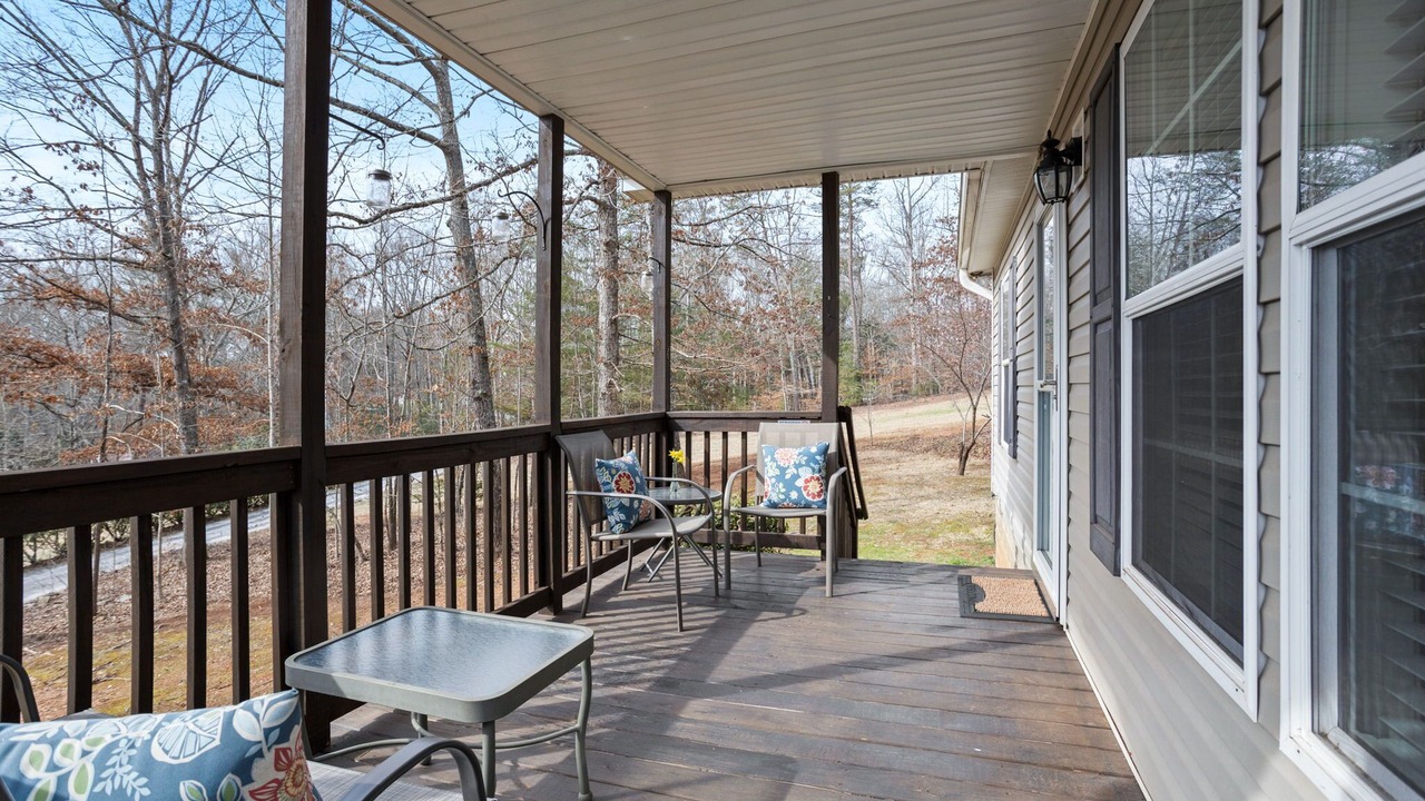 Photo of Patio Balcony in Travelers Rest