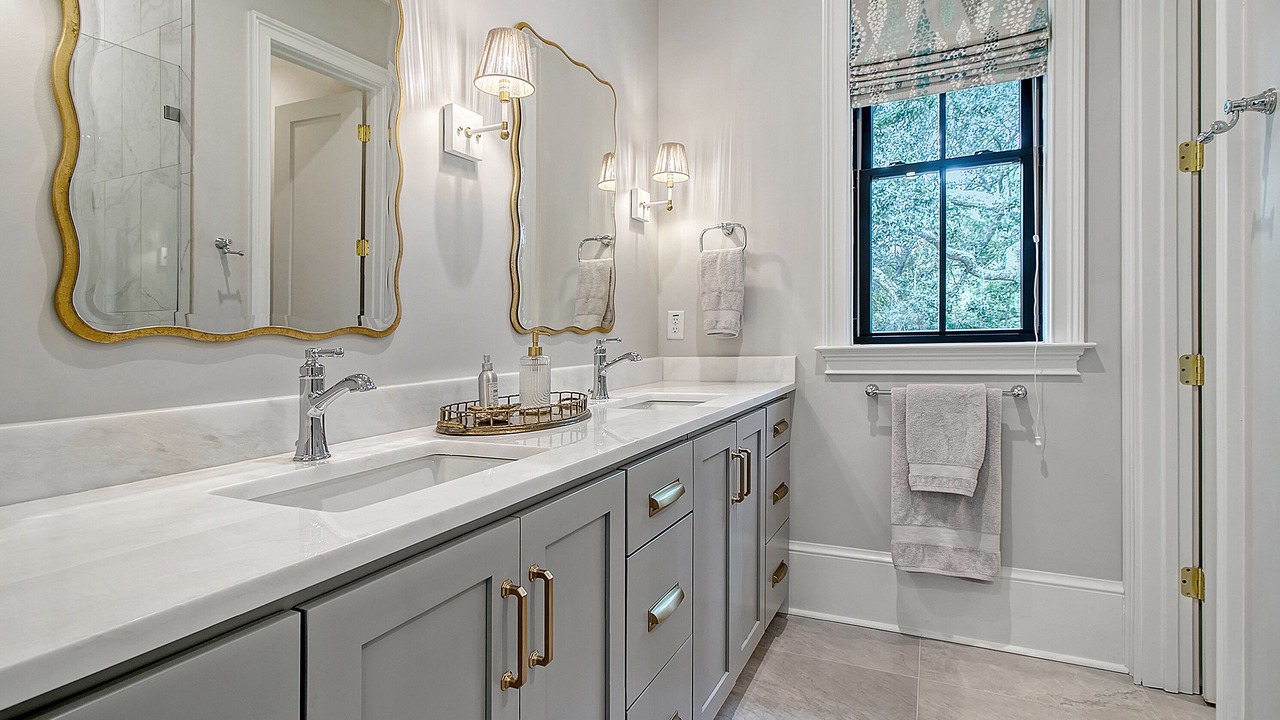 Photo of Bathroom in Vanderhorst Plantation