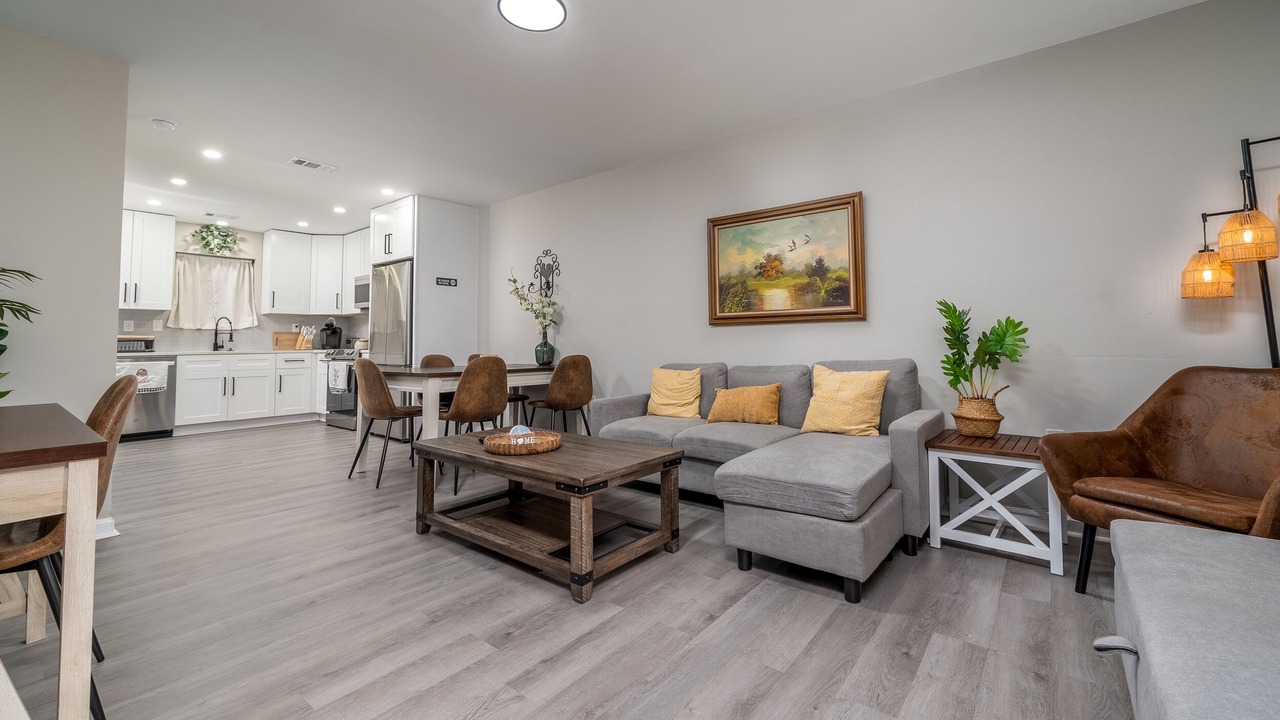 Photo of Livingroom in Oakwood