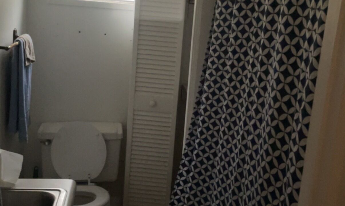 Photo of Bathroom in Baxley