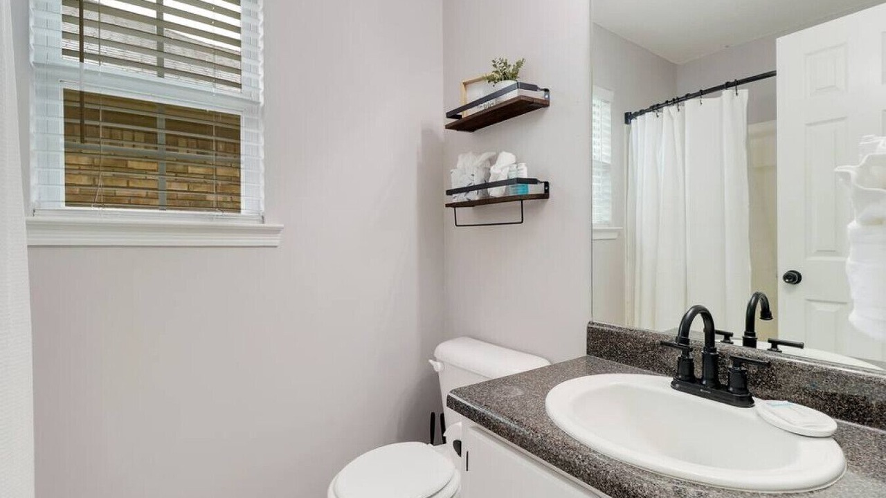 Photo of Bathroom in Pooler